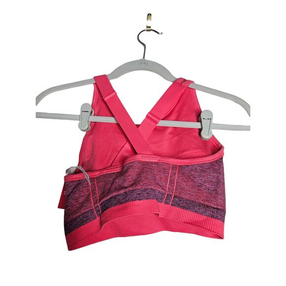 NEW Spanx S Seamless Sculpt Bra Pink Sports Bra Coverage Cross Back Gym - Picture 3 of 3